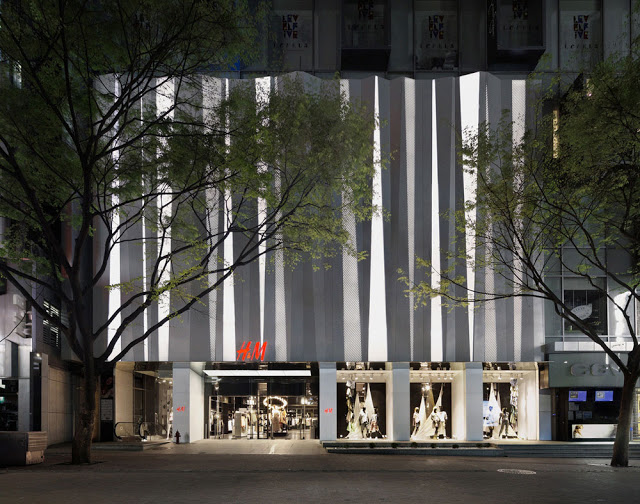 BREAKING: H&M nyílik a luxus utcáján!